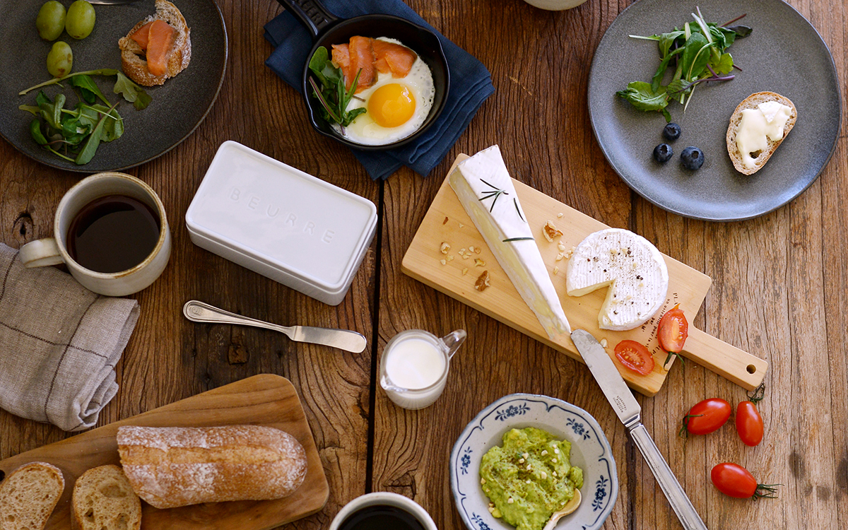 木製カッティングボードでお洒落な朝食monday Morning 一週間の始まりはちゃんと食べる マルミツウェブストア Marumitsu Web Store