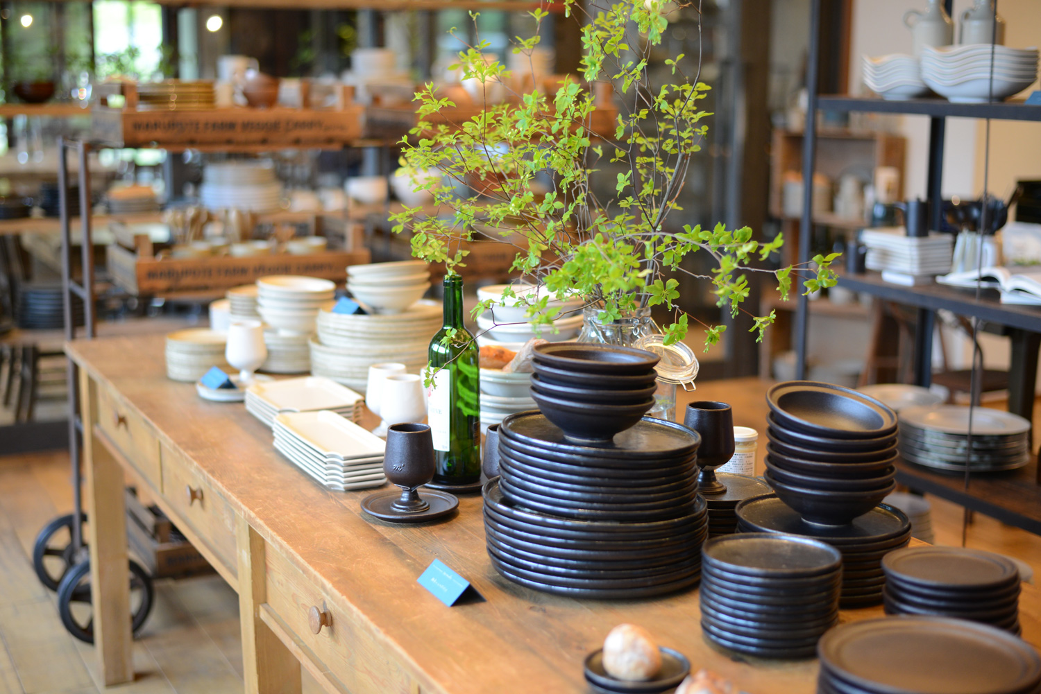 ソボカイ食器店 | 愛知県瀬戸市の食器店 | マルミツ直営施設