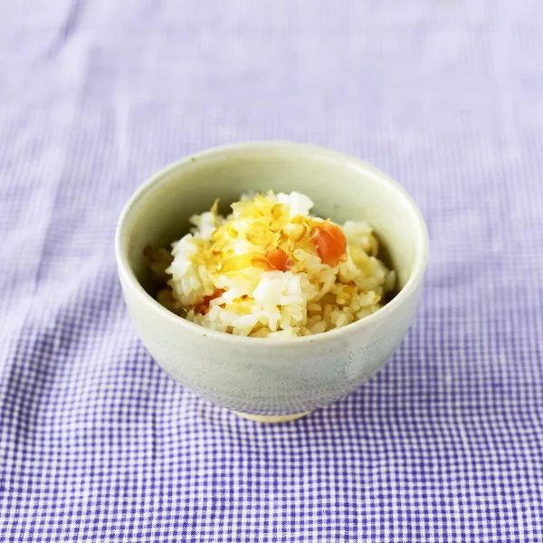 梅干しの炊き込みご飯