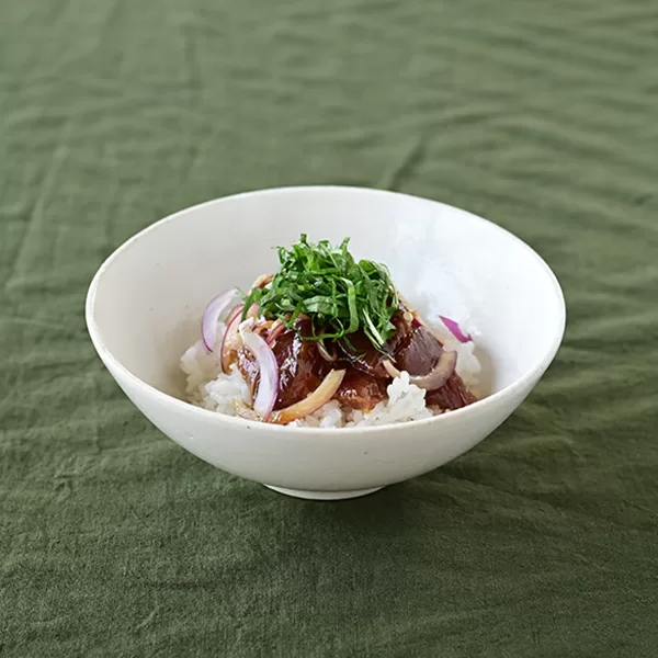 かつおの漬け丼