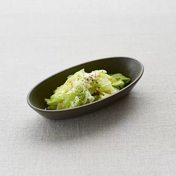 キャベツのアンチョビオイルがけ