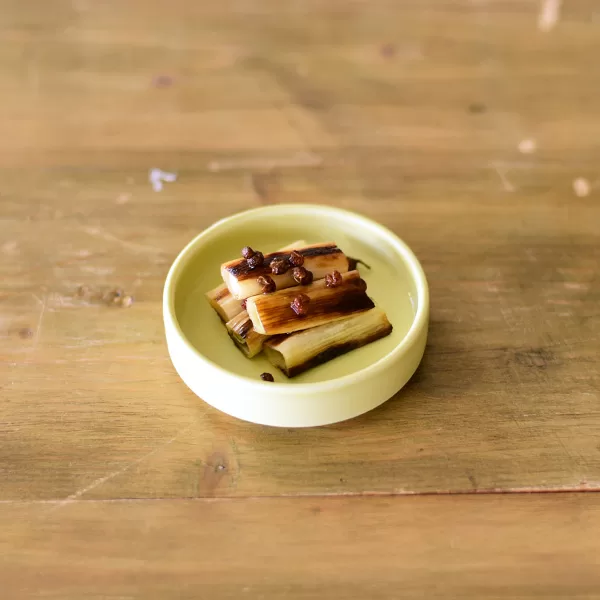 焼きねぎの花椒オイルがけ