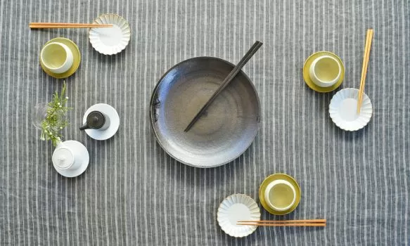 キュイジニエ グレー
