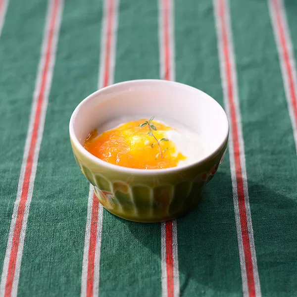 みかんソースのヨーグルト