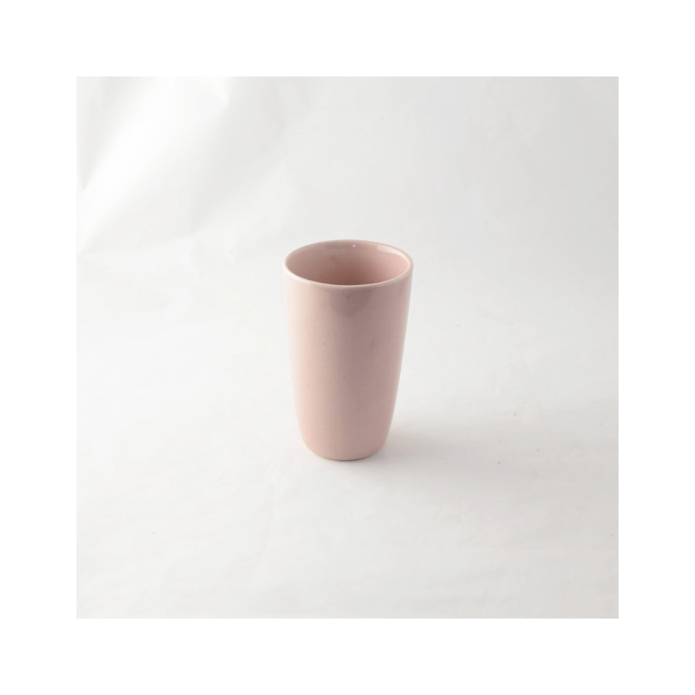 ピンク