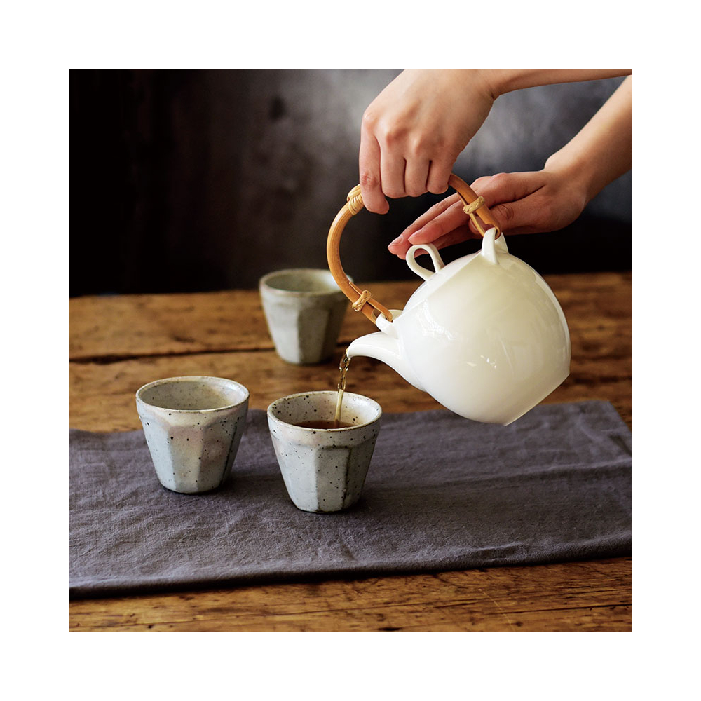 ギフトセット :: 結婚 :: カップとコースターのペアセット/粉引面取 - マルミツウェブストア / 食器ブランド「スタジオ  エム」と「ソボカイ」の公式オンラインショップ| 陶器・磁器のオリジナル食器